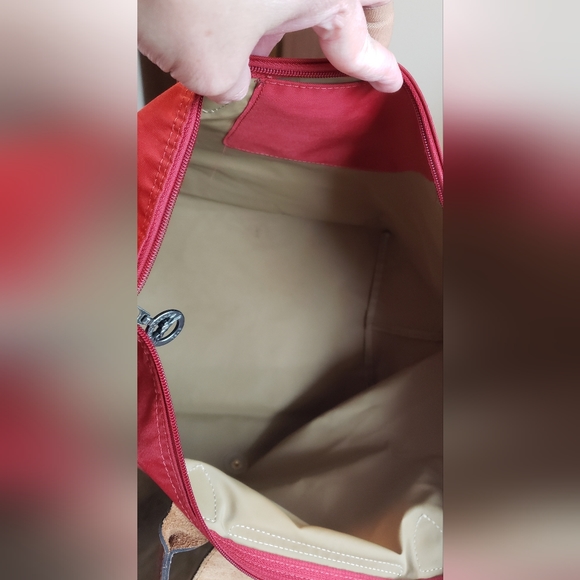 Longchamp Le Pliage Handbag - Picture 9 of 13